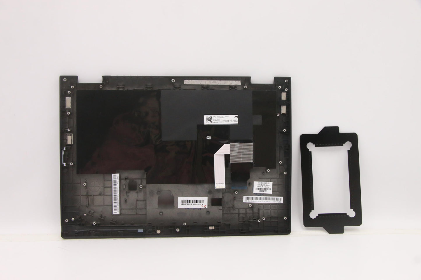 Lenovo Mech_Asm Noww C-Cvr+Ger Kb Asm - 5M10Y85857