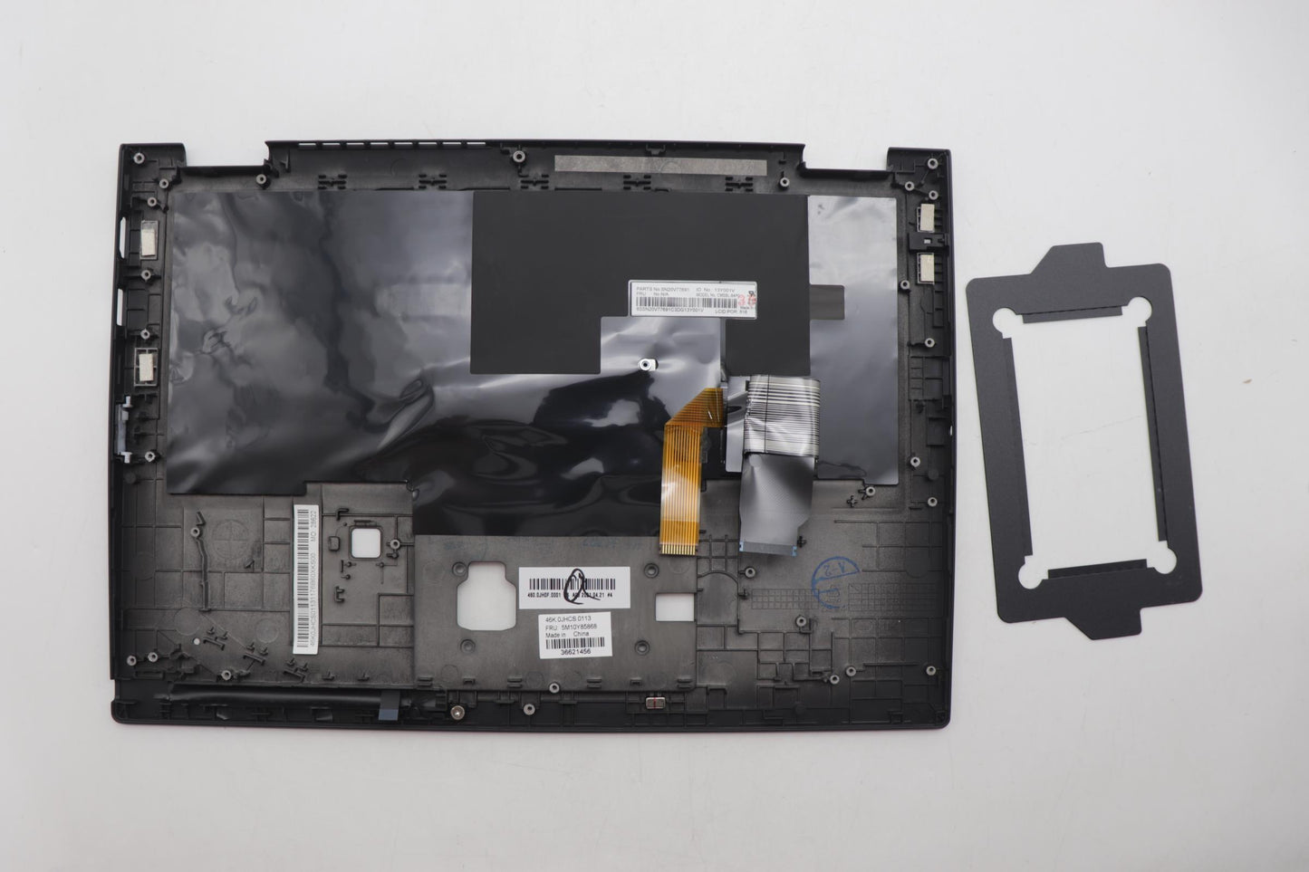 Lenovo Mech_Asm Noww C-Cvr+Por Kb Asm - 5M10Y85868