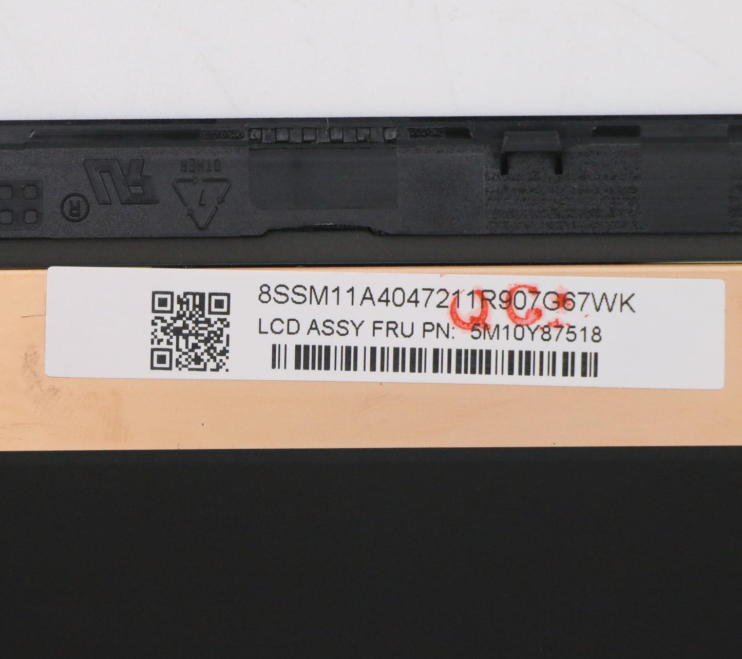 Lenovo 15.6" UHD Touch Display, Anti-Reflection, Anti-Smudge, OLED, Color Calibration - 5M10Y87518