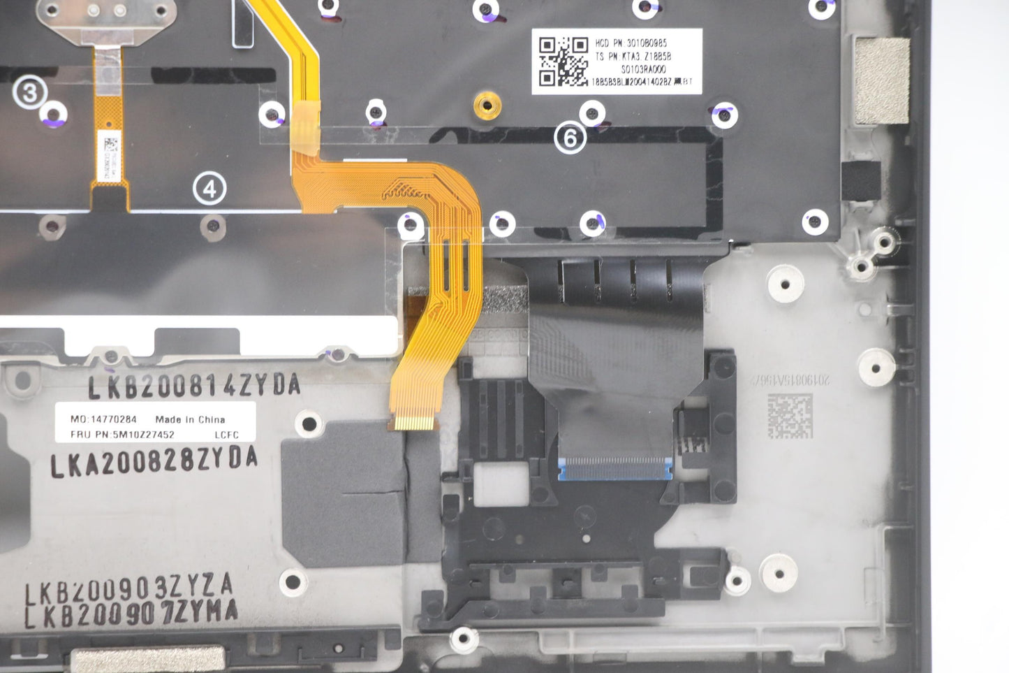 Lenovo Mech_Asm Grp_Kbd_Bzl_Ee_Wlan_D - 5M10Z27452