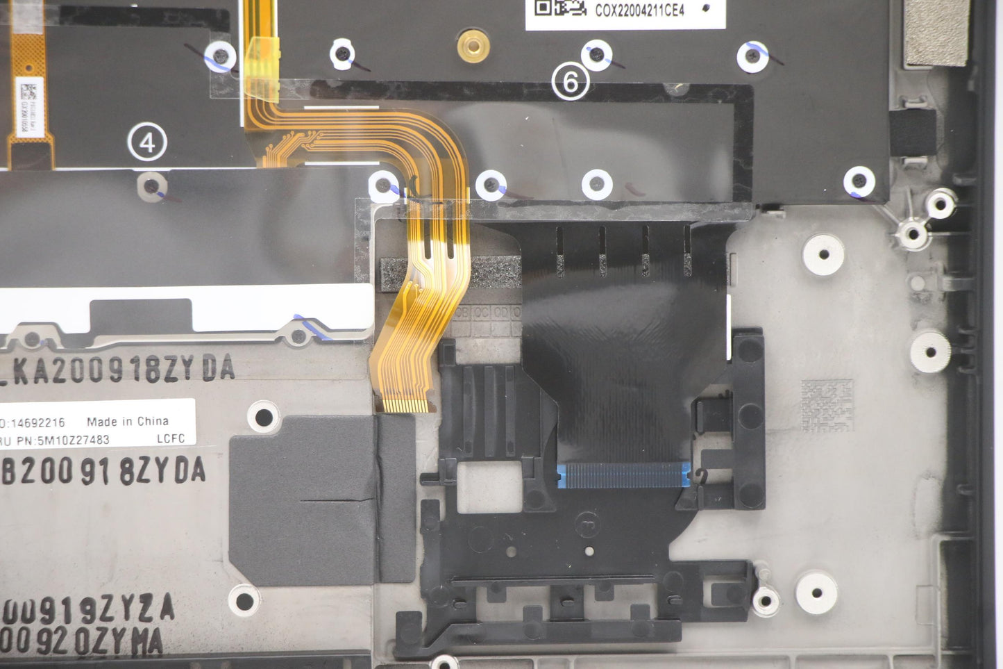 Lenovo Mech_Asm Grp_Kbd_Bzl_Pt_Wl_Db_ - 5M10Z27483