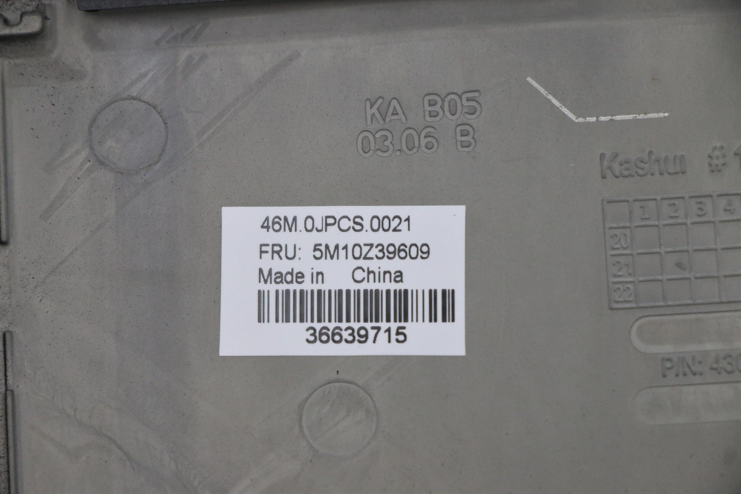 Lenovo Mech_Asm Noww C-Cvr+Csa Kb Asm - 5M10Z39609