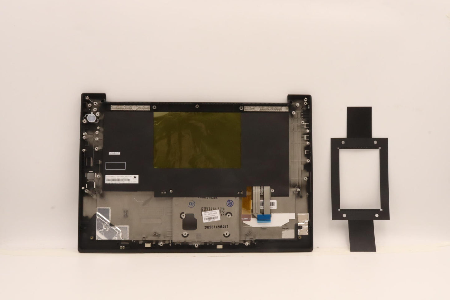 Lenovo Mech_Asm Ww C-Cvr+Eng Kb Asmsr - 5M10Z39688