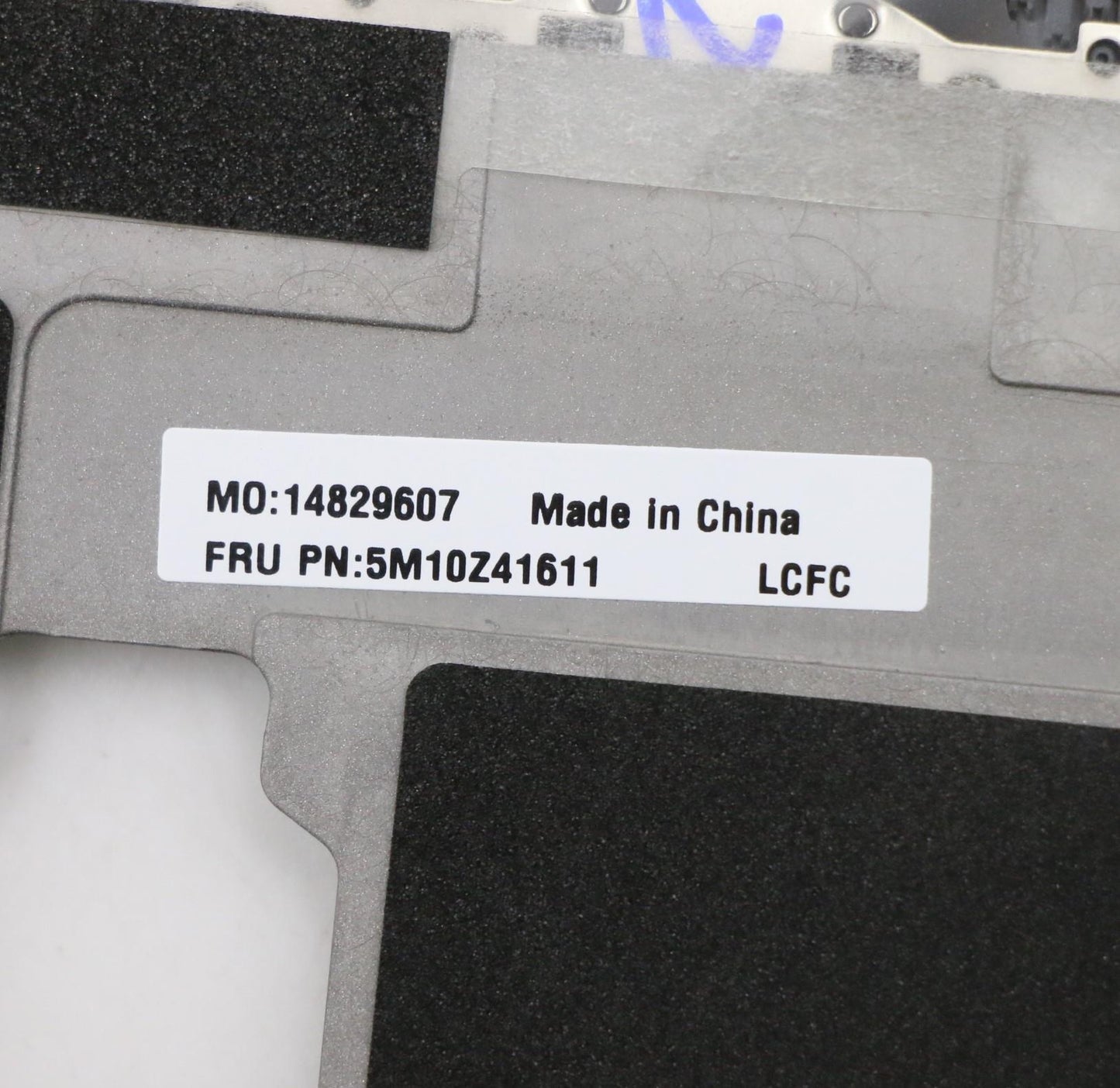 Lenovo Mech_Asm Ccv Blkb Slv Uk(Ltn)S - 5M10Z41611
