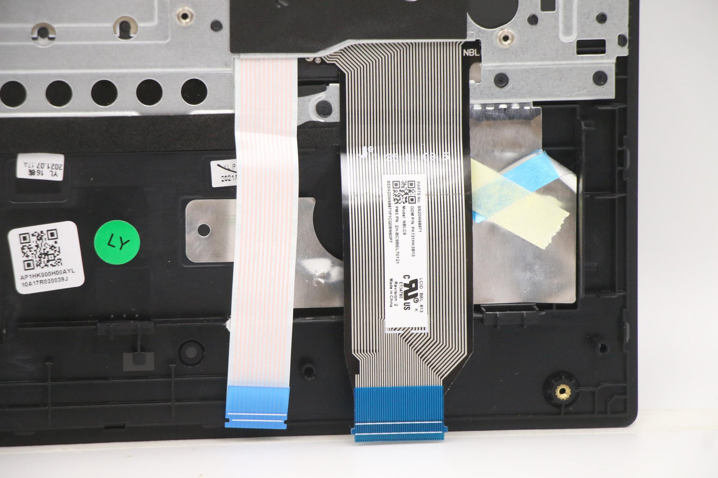 Lenovo Mech_Asm Kb Bel Bklt(P)Fpr Uk - 5M11A36395