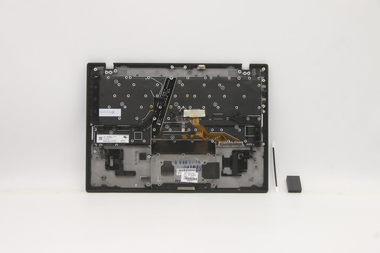 Lenovo Mech_Asm Grp,Kbd,Bzl,Uke,Wl,Bk - 5M11B38380