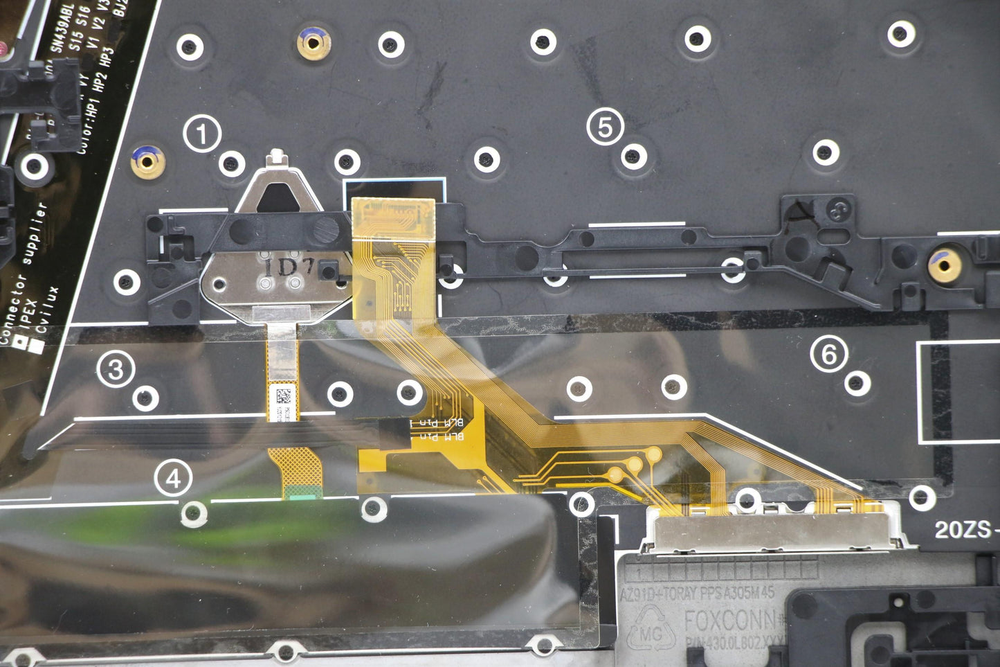 Lenovo Mech_Asm Grp,Kbd,Bzl,Ind Eng,W - 5M11B38435