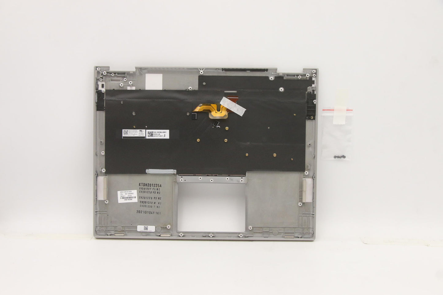 Lenovo Mech_Asm Kbd Bezel,Ti,Wlan,Sws - 5M11B59865