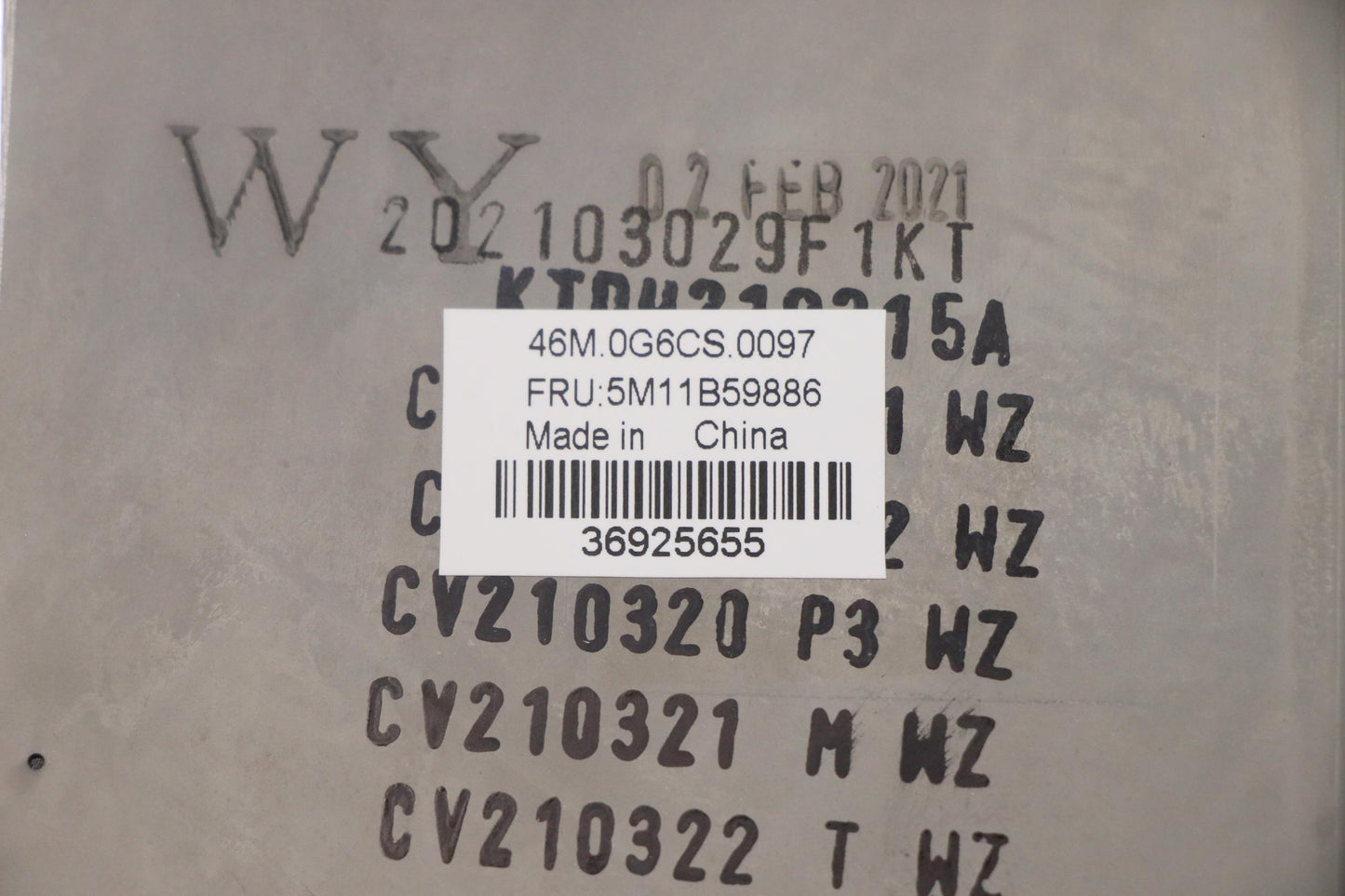 Lenovo Mech_Asm Kbd Bezel,Ti,Wwan,Bul - 5M11B59886