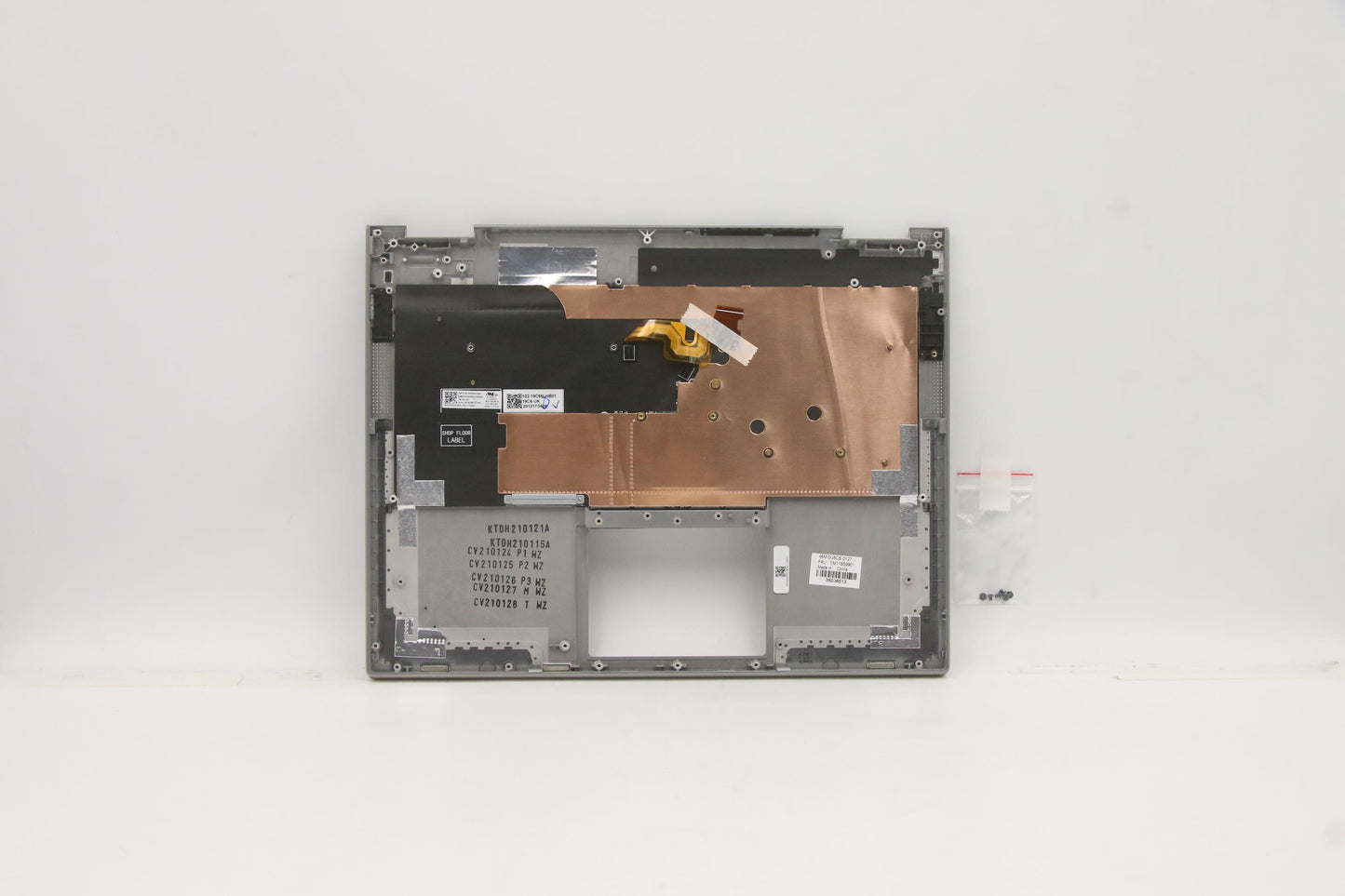 Lenovo Mech_Asm Kbd Bezel,Ti,Wwan,Sws - 5M11B59901