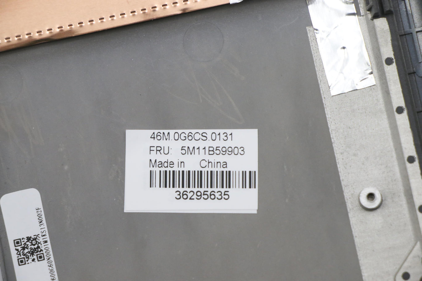 Lenovo Mech_Asm Kbd Bezel,Ti,Wwan,Uke - 5M11B59903