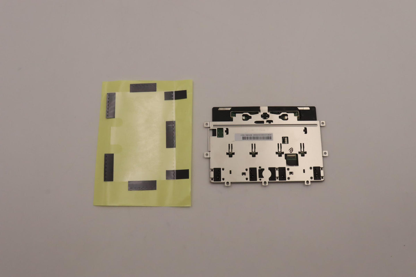 Lenovo Glass Card Module, Black Finish - 5M11B95875