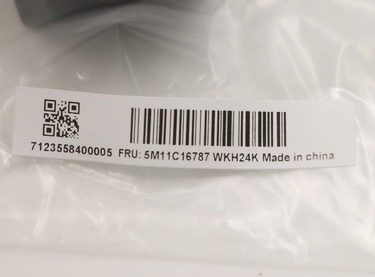 Lenovo Mech_Asm Hinge_Cap_Black,Aio 3 - 5M11C16787