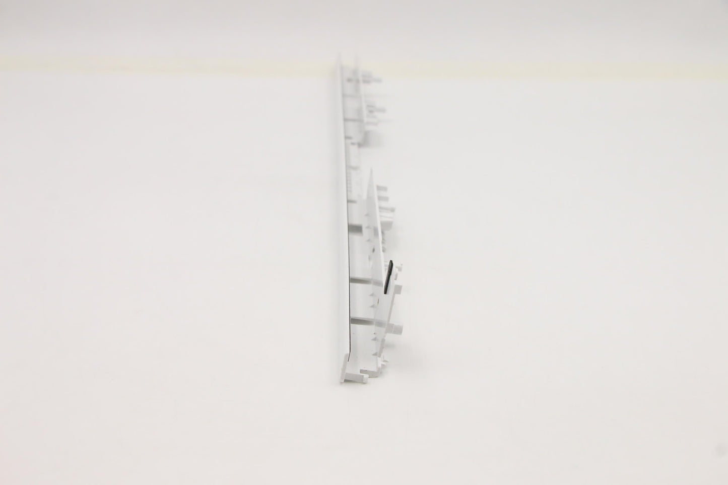 Lenovo Mech_Asm Panel_Bezel,White,A3 - 5M11C16828