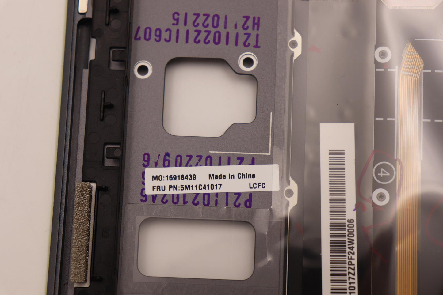 Lenovo Mech_Asm Kbd Bzl,Ww,Gy,Chy,Tha - 5M11C41017