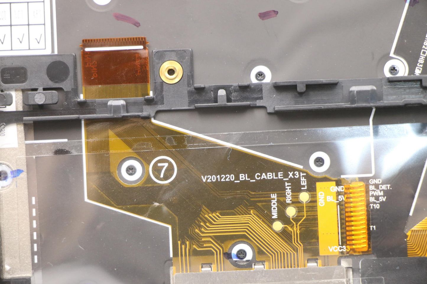 Lenovo C-Cover with Keyboard, Canadian French, Storm Grey, WWAN Support - 5M11C41062