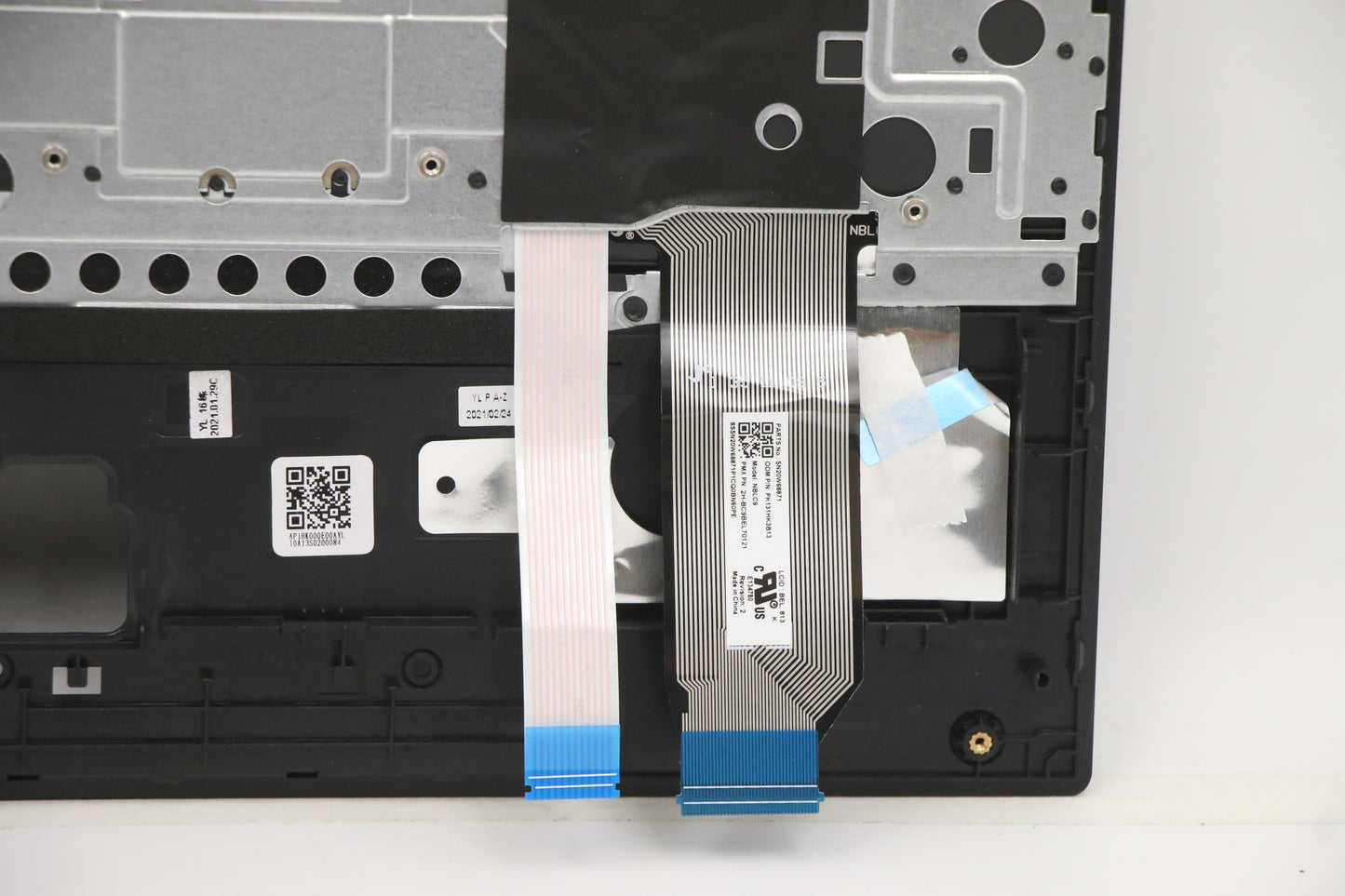 Lenovo Mech_Asm Kb C Bel Bklt(Pmx)Pt - 5M11C43761
