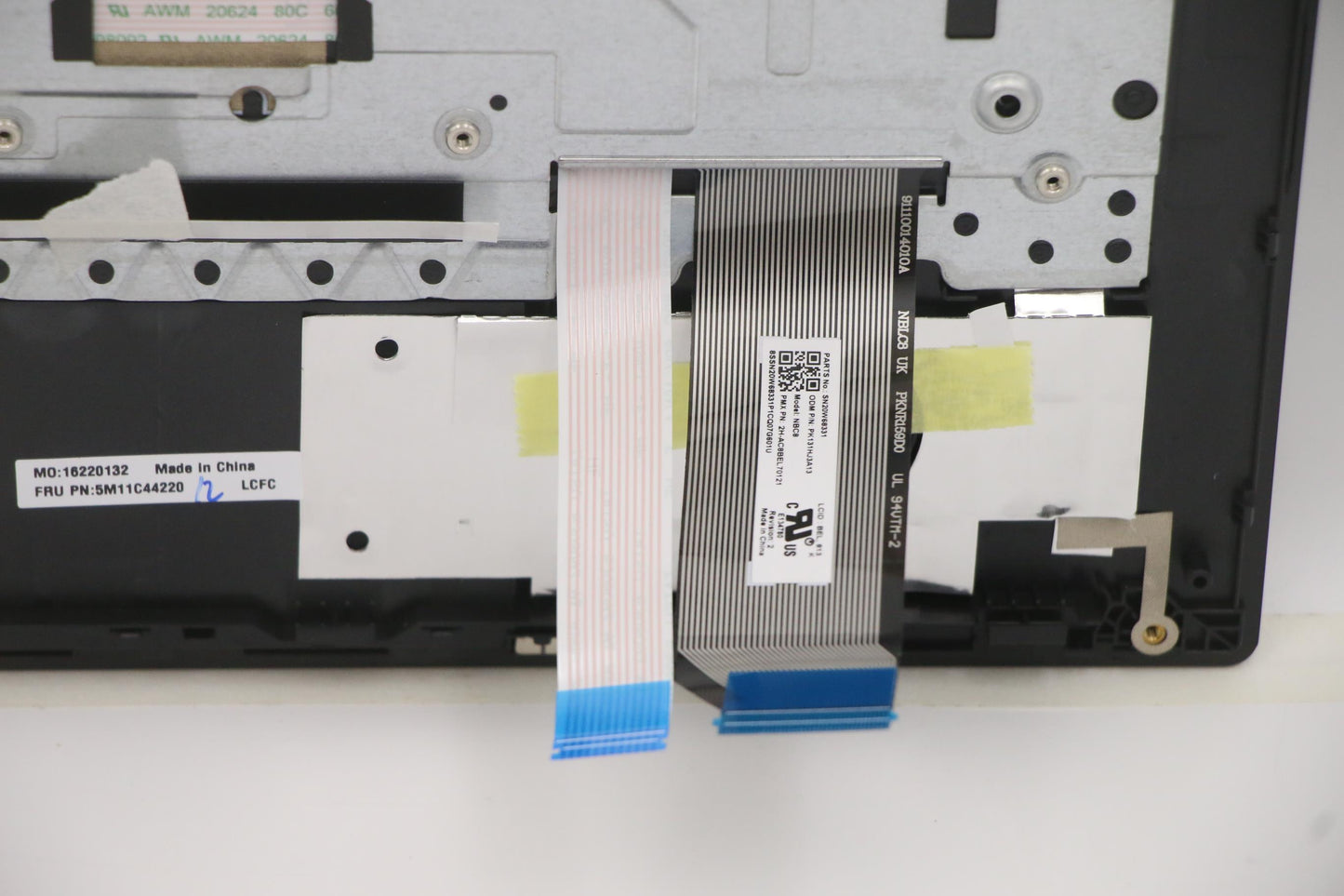 Lenovo Mech_Asm Kb C Bel(Pmx)Pt Ukbk - 5M11C44220