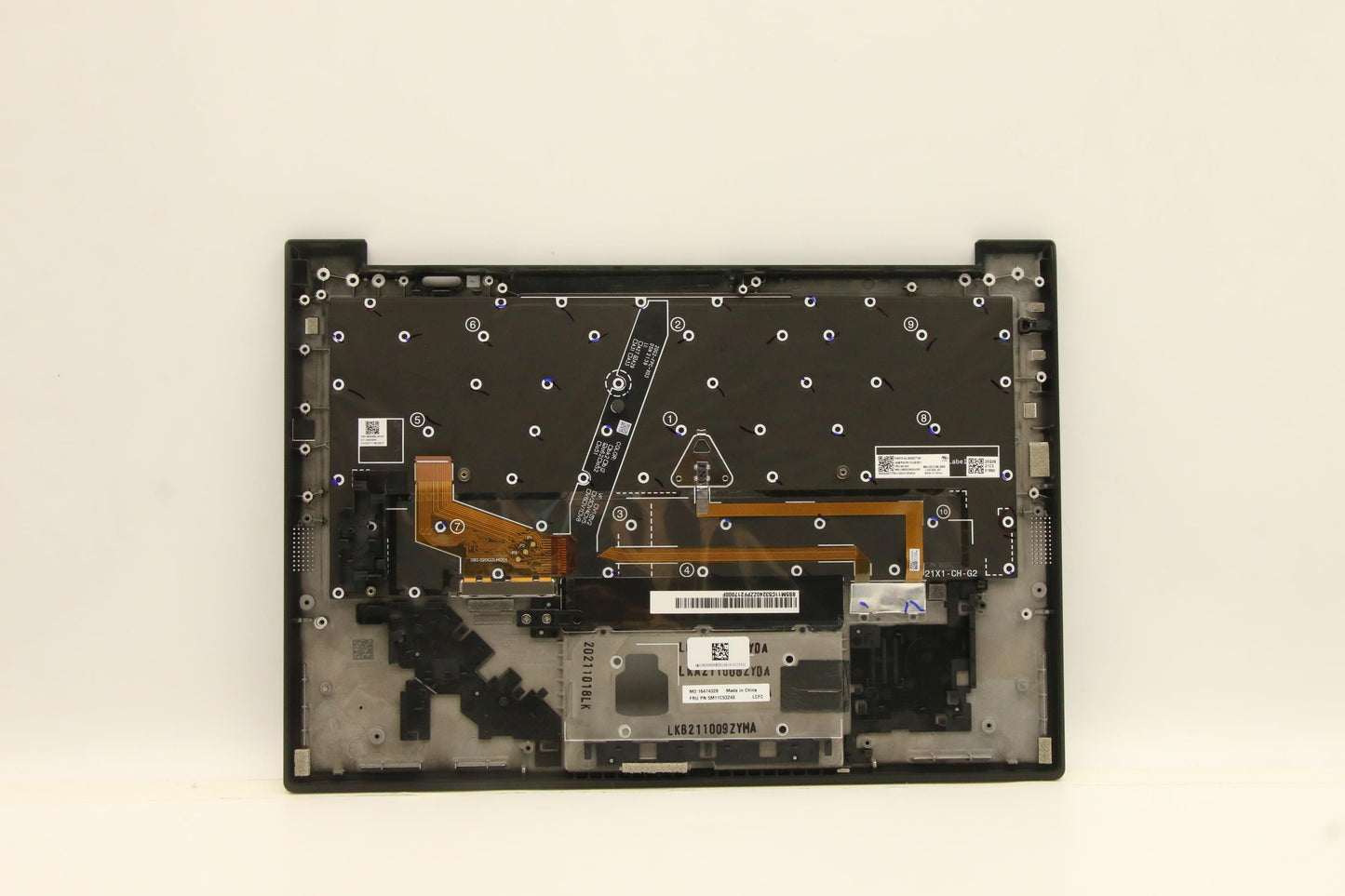 Lenovo Mech_Asm Grp Kbd Bzl,Ger,Wl,Db - 5M11C53240