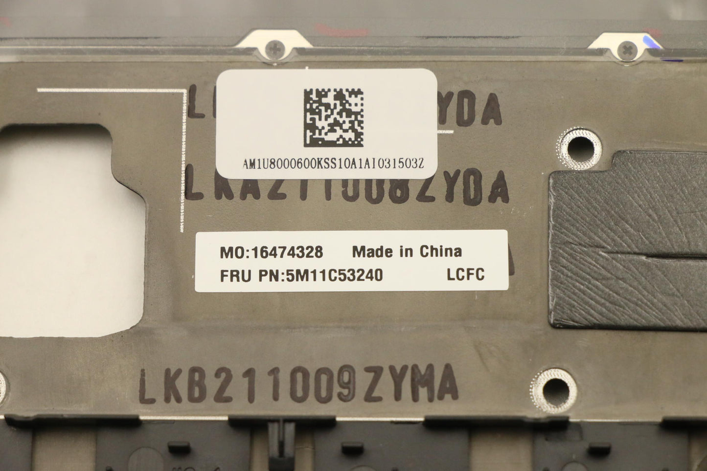 Lenovo Mech_Asm Grp Kbd Bzl,Ger,Wl,Db - 5M11C53240