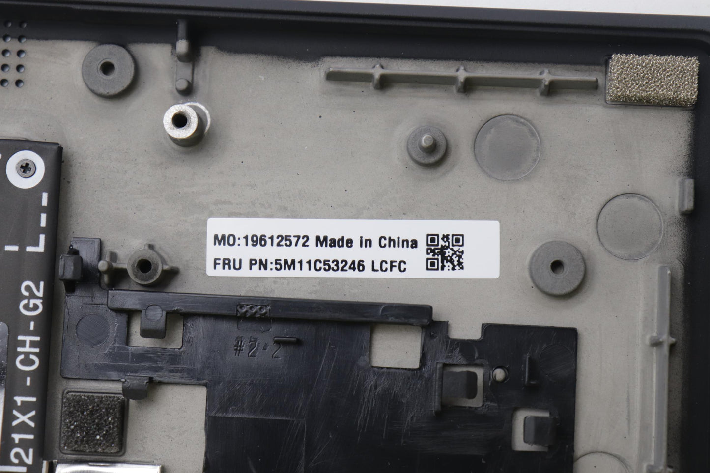 Lenovo Mech_Asm Grp Kbd Bzl,Ita,Wl,Db - 5M11C53246