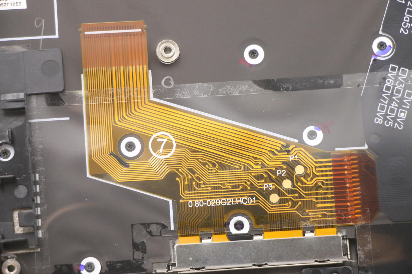 Lenovo Mech_Asm Grp Kbd Bzl,Hbw,Ww,Db - 5M11C53278