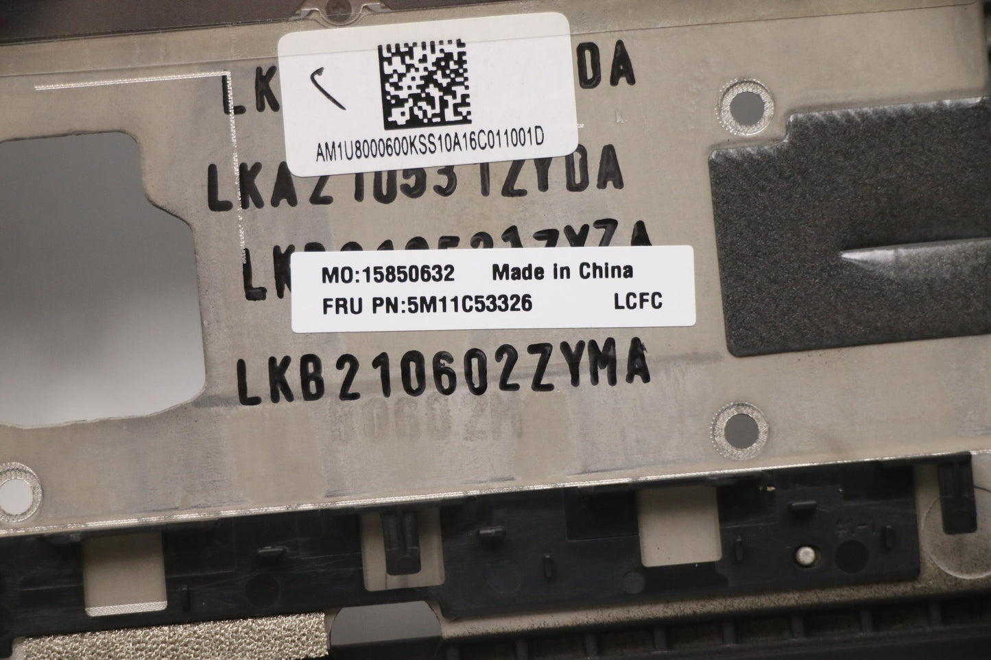 Lenovo Mech_Asm Grp Kbd Bzl,Slv,Wl,Db - 5M11C53326