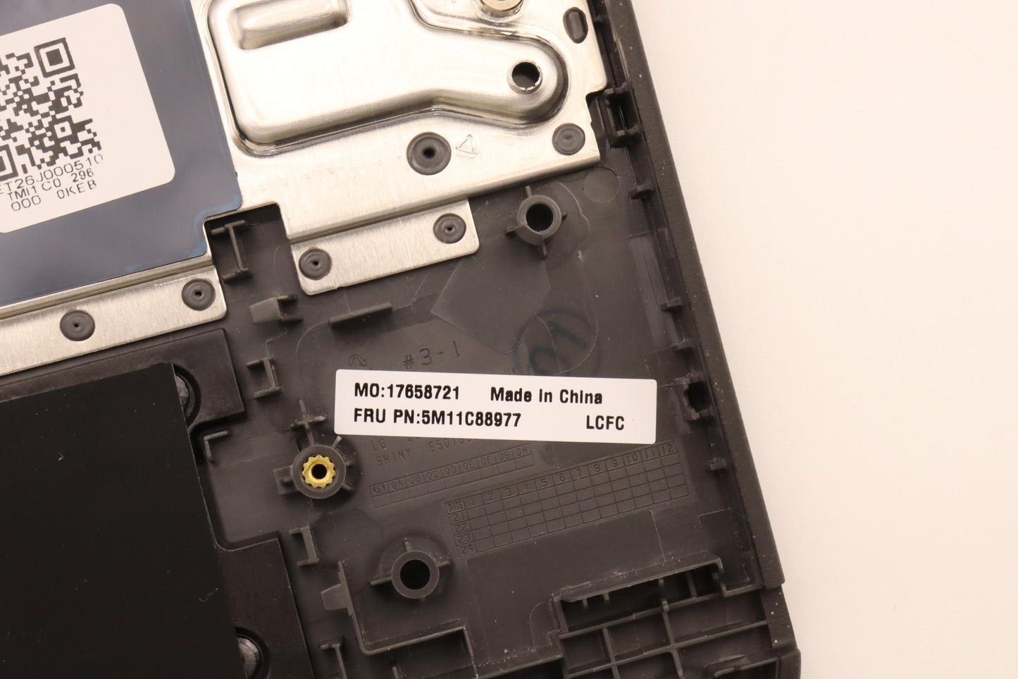 Lenovo Mech_Asm Fru Kbd W/C Cov Uke D - 5M11C88977