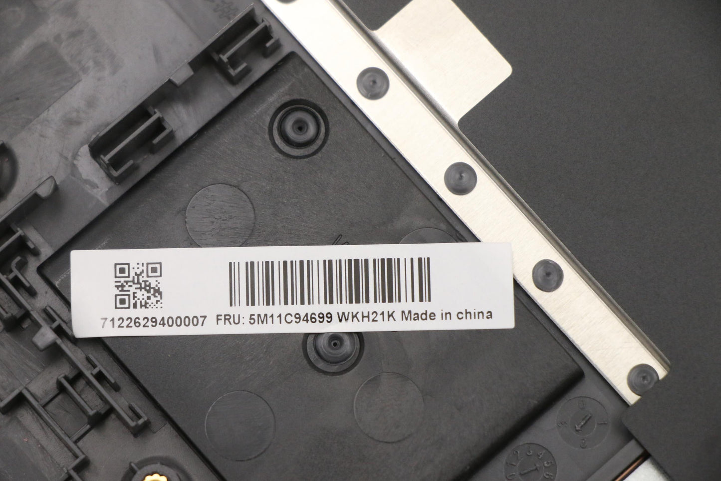 Lenovo Non-Backlit Keyboard with C-Cover, USA English, Touchpad - 5M11C94699