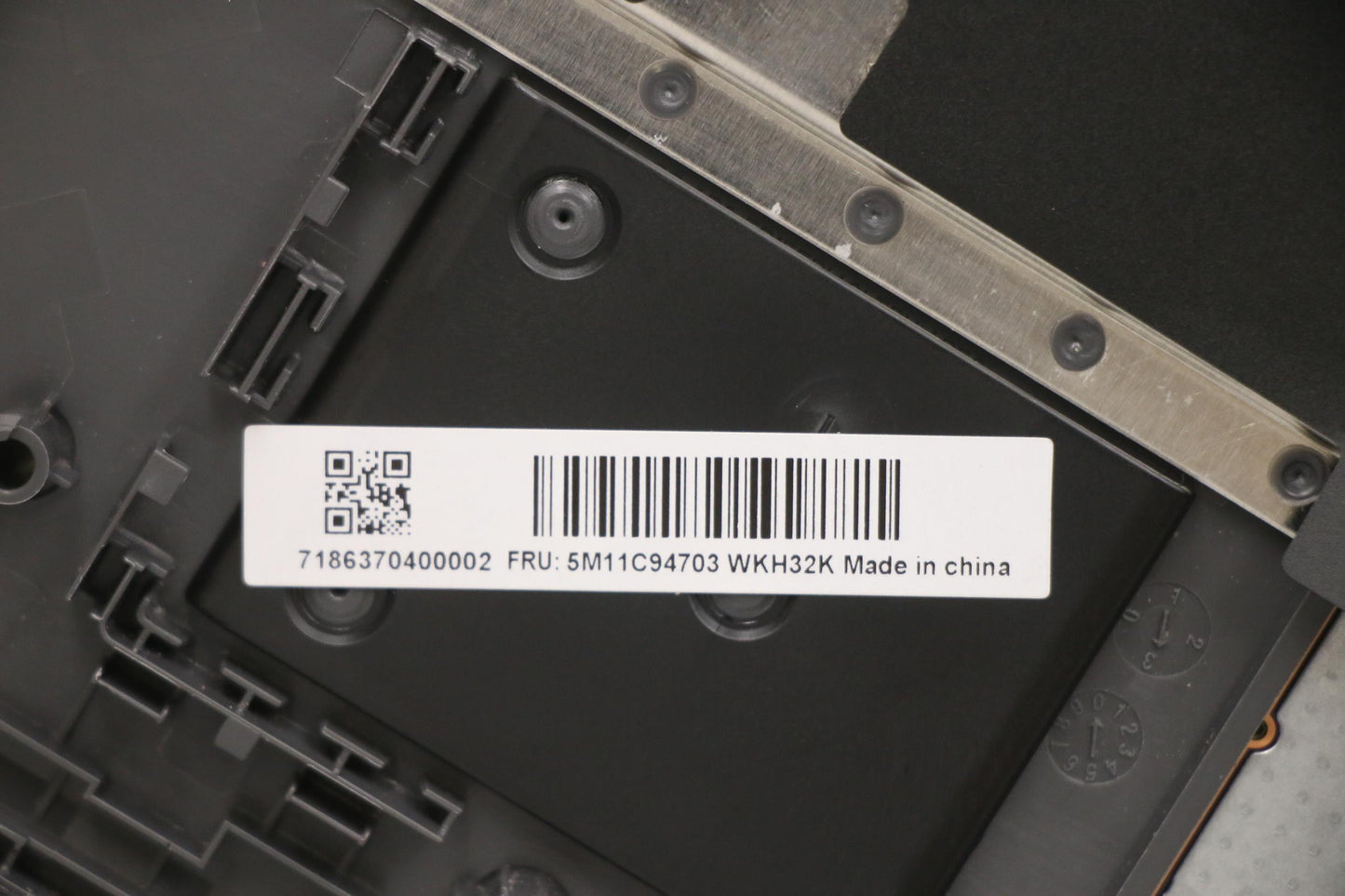 Lenovo Mech_Asm Fru Cc Wifi W/Tp&Nblk - 5M11C94703
