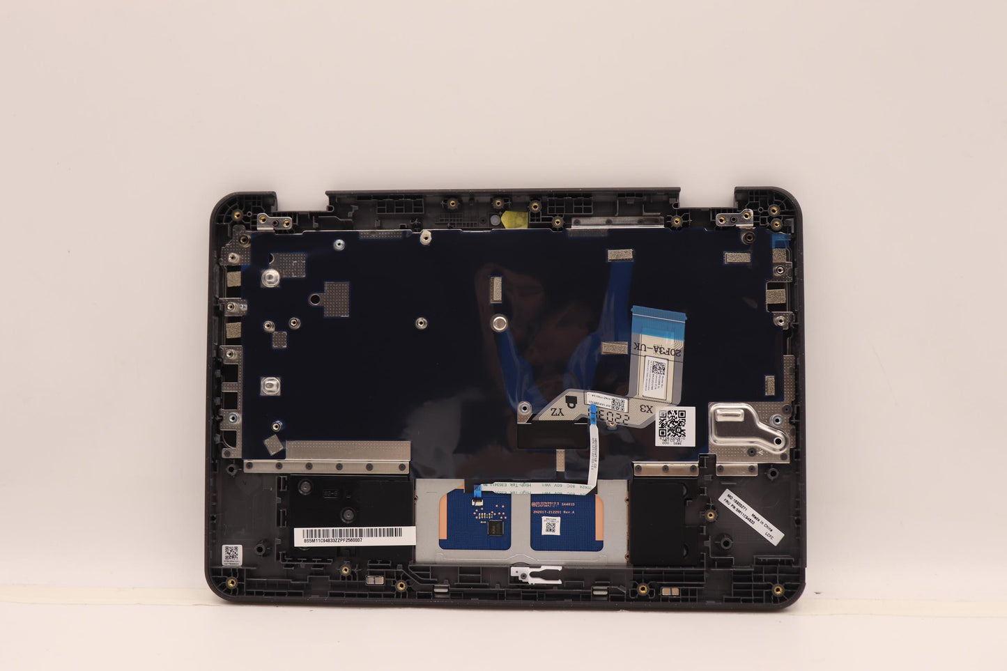 Lenovo Mech_Asm Fru Kbd W/C Cov Ild T - 5M11C94833
