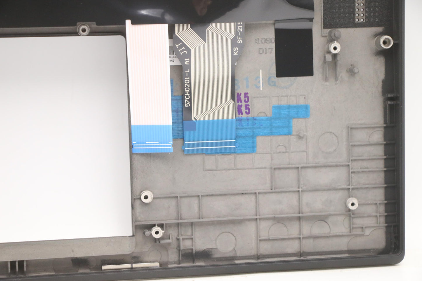 Lenovo Mech_Asm Noww C-Cvr+Den Kb Asm - 5M11D11995