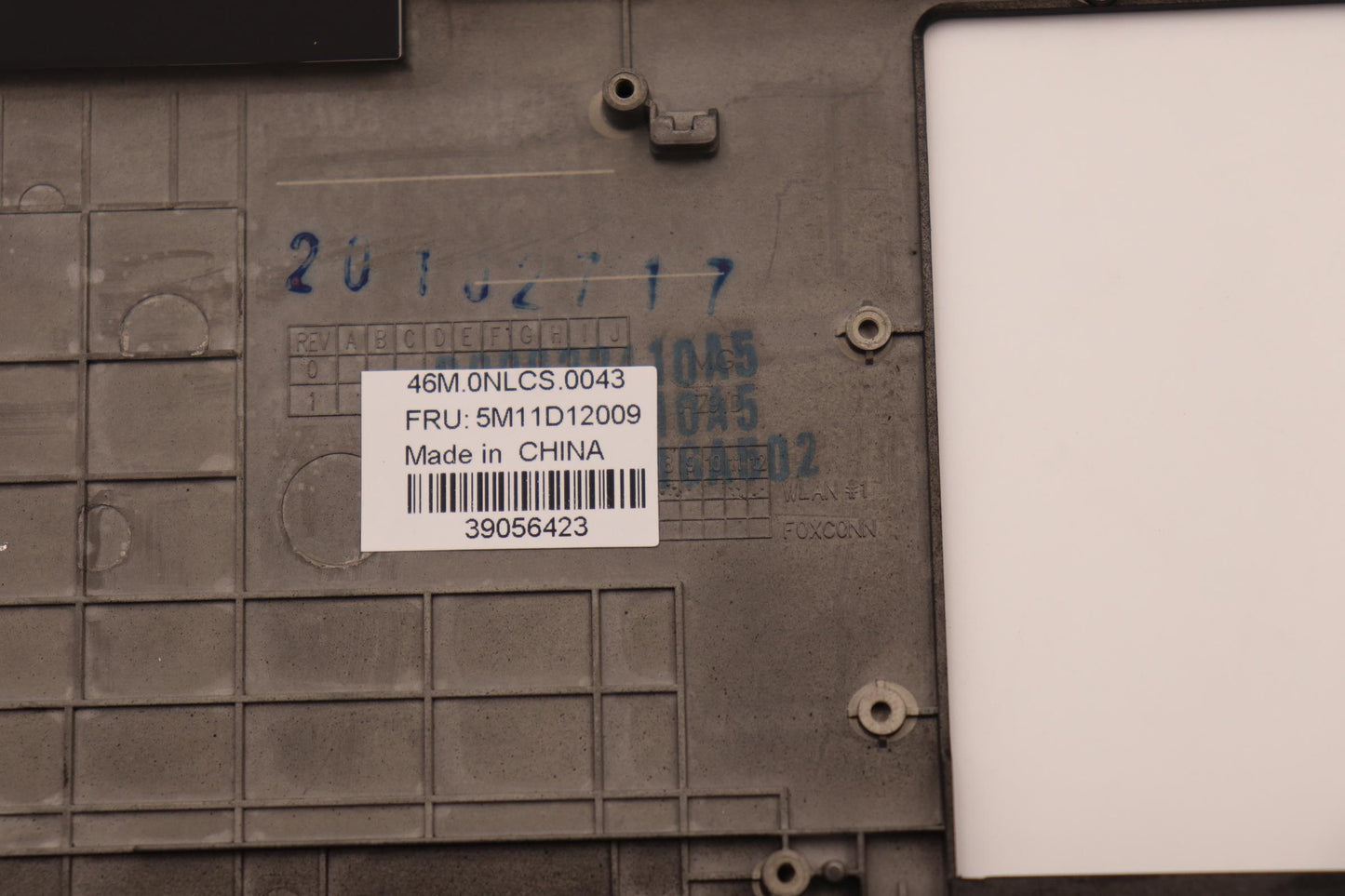 Lenovo Mech_Asm Noww C-Cvr+Euro Eng K - 5M11D12009
