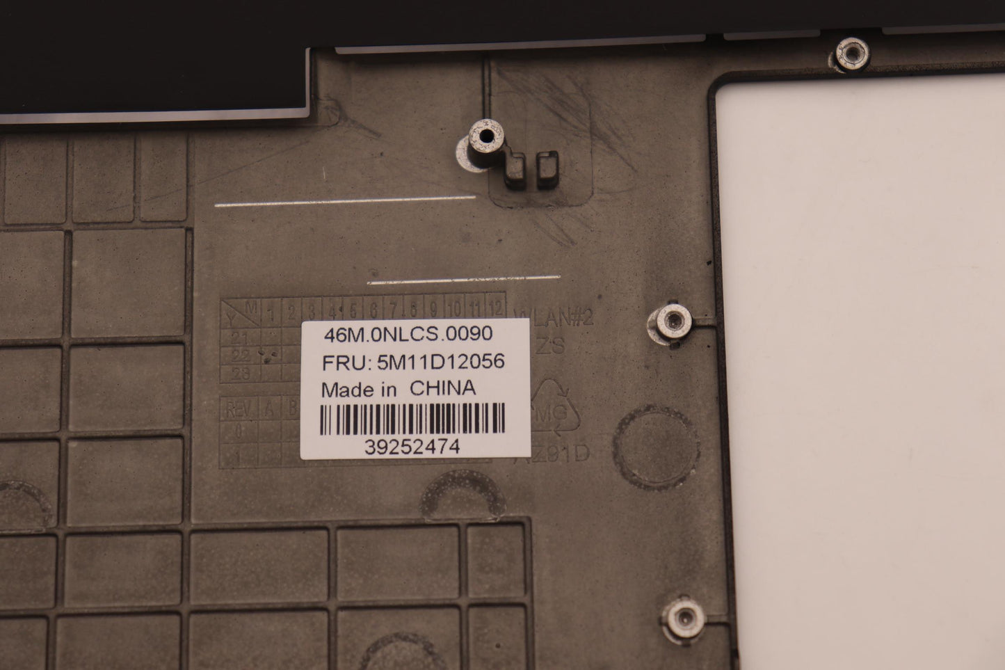 Lenovo Mech_Asm Noww C-Cvr+La Spa Kb - 5M11D12056