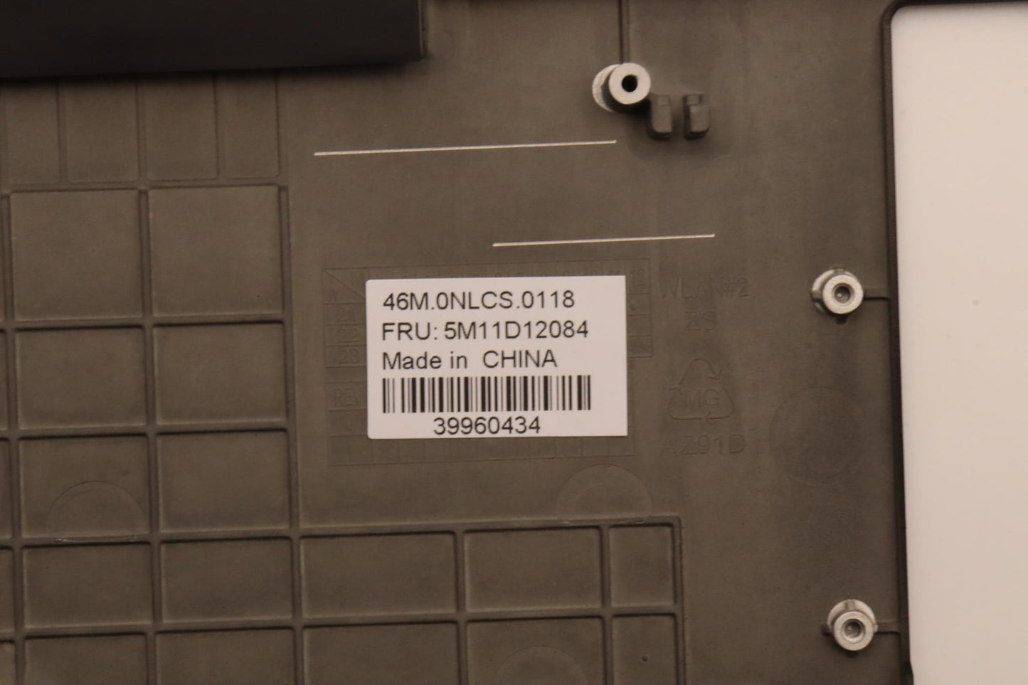 Lenovo Mech_Asm Noww C-Cvr+Swe/Fin Kb - 5M11D12084