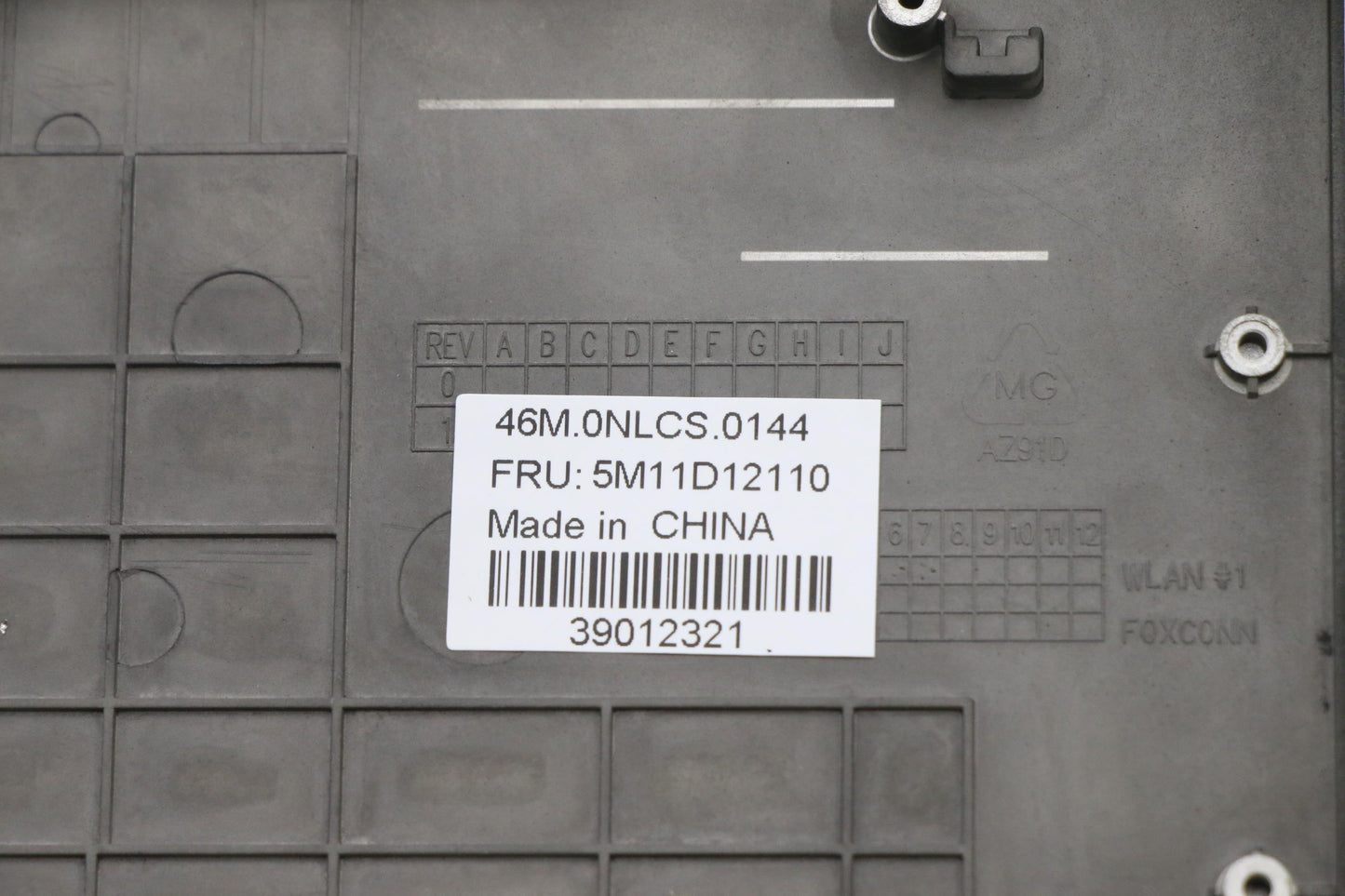 Lenovo Mech_Asm Noww C-Cvr+Uke Kb Asm - 5M11D12110