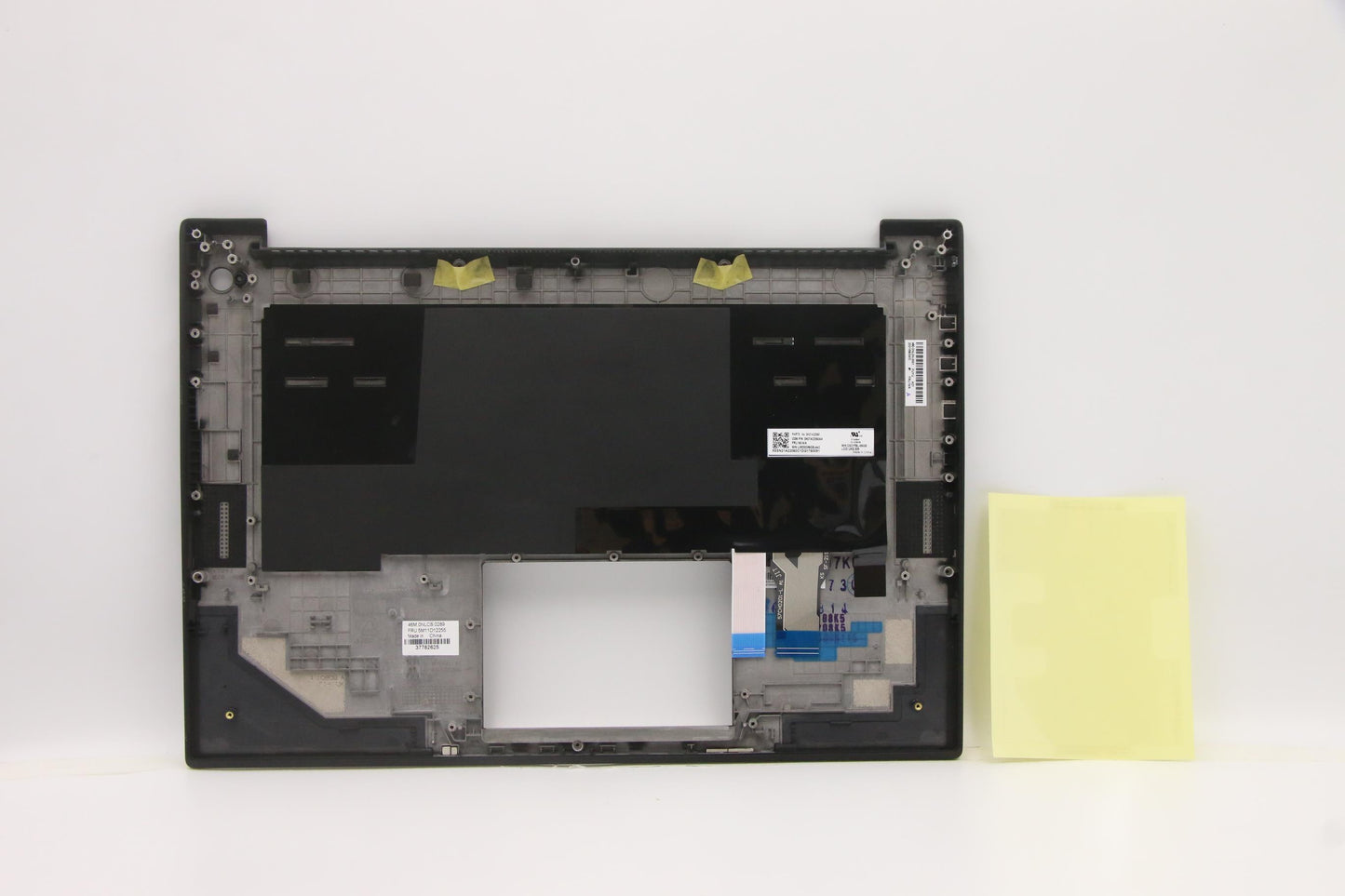 Lenovo Mech_Asm Ww C-Cvr+Uke Kb Asm,C - 5M11D12255