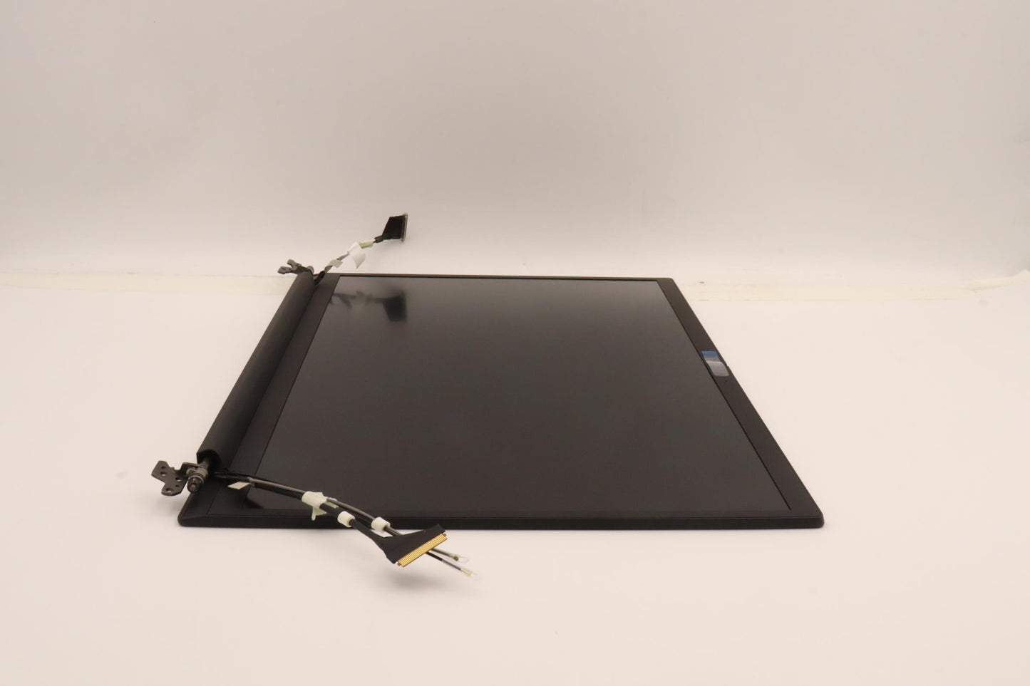 Lenovo 16" WUXGA LCD Module, Non-Touch, IPS, 300nit, Color Calibration, w/Hybrid RGB+IR Camera - 5M11D12314