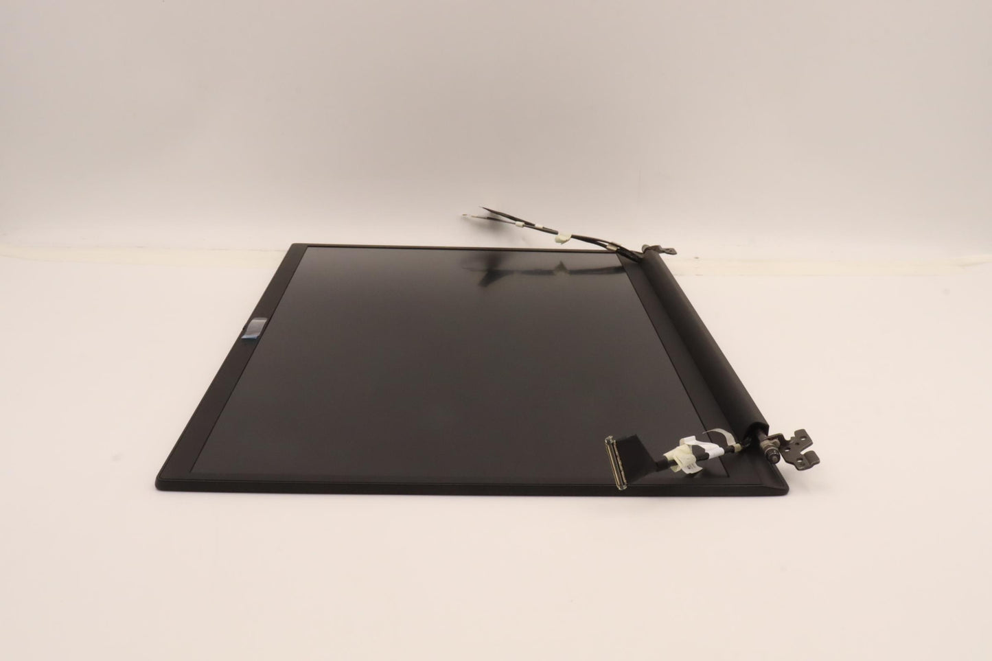 Lenovo 16" WUXGA LCD Module, Non-Touch, IPS, 300nit, Color Calibration, w/Hybrid RGB+IR Camera - 5M11D12314