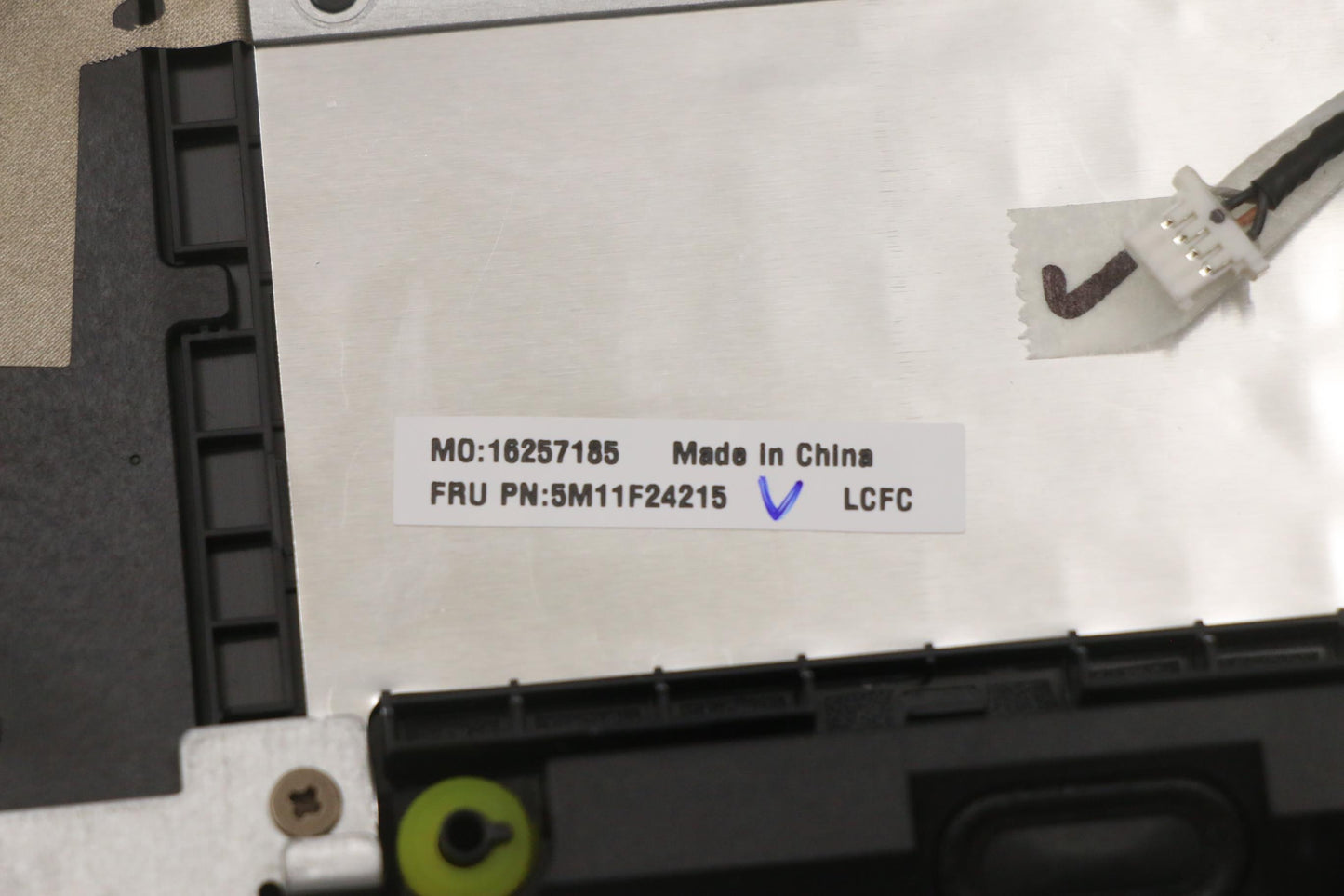 Lenovo Mech_Asm Fru Kb W/Cc Thai(Tra) - 5M11F24215