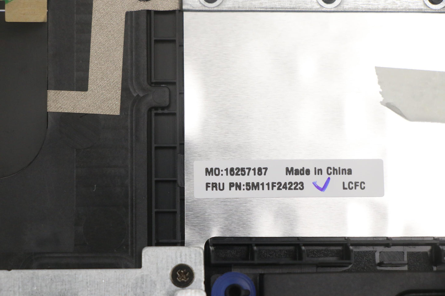 Lenovo Mech_Asm Fru Kb W/Cc Eng(Tra)U - 5M11F24223