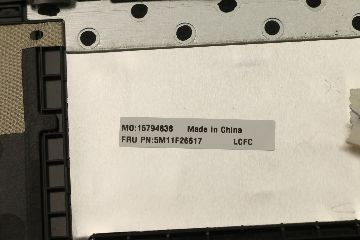 Lenovo Mech Assembly Kb W/Ccvr La Spa - 5M11F26617