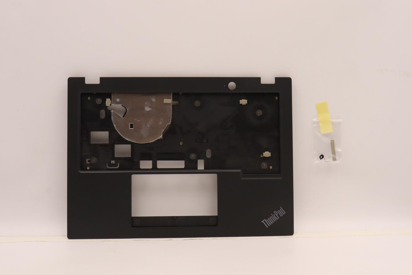 Lenovo Mechanical Assembly, C-Cover, Clamshell Black, Fenrir - 5M11H26958