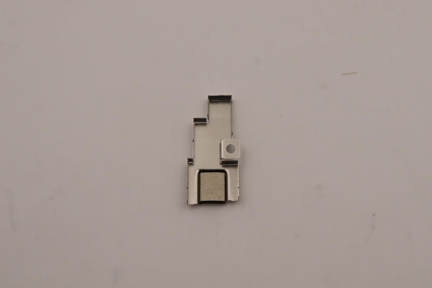 Lenovo Mech Assembly Side Io_Shieldin - 5M11H28376