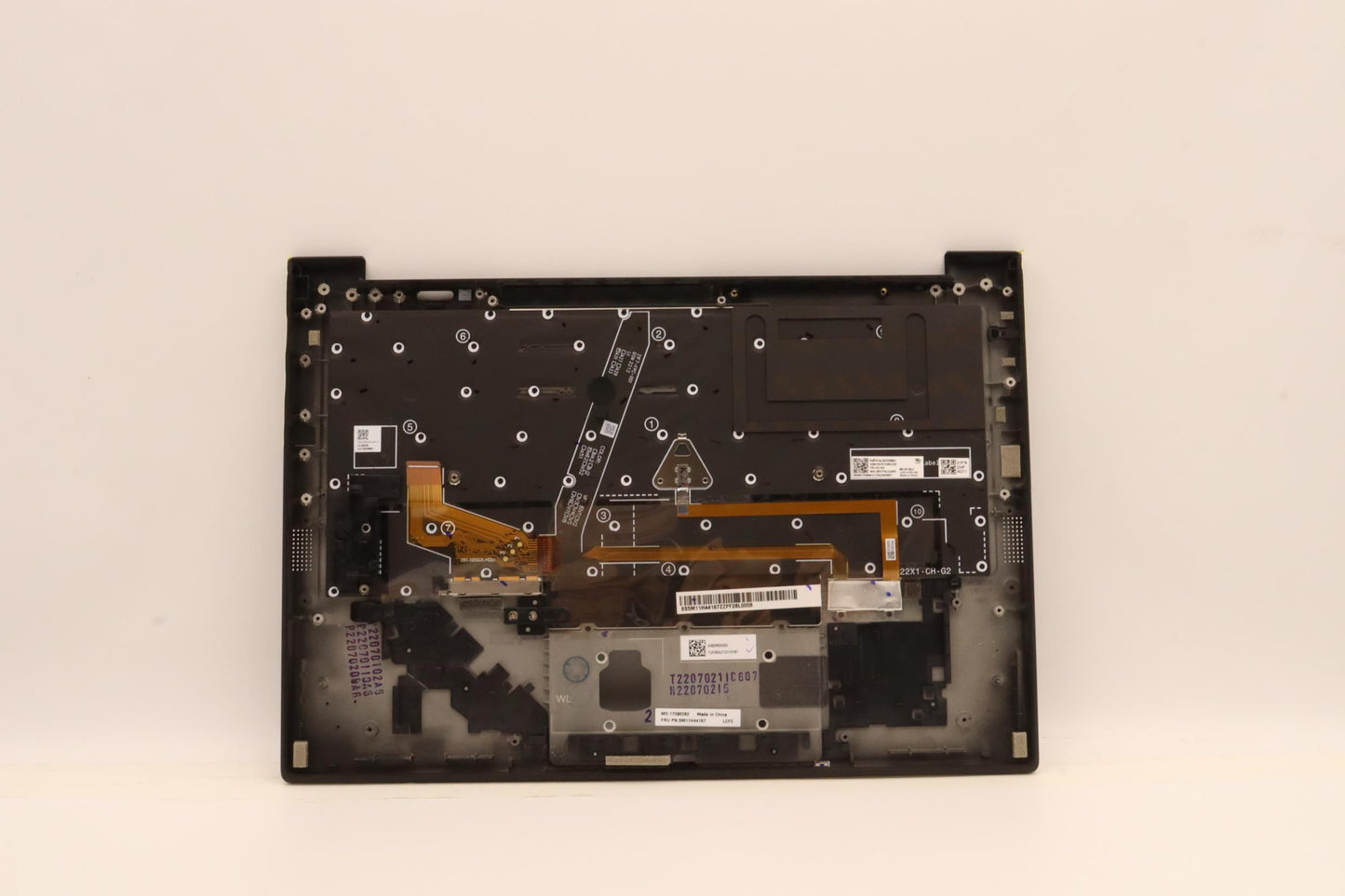 Lenovo Mechasm Grp Kbd Bzl,La Spa,Wl, - 5M11H44167