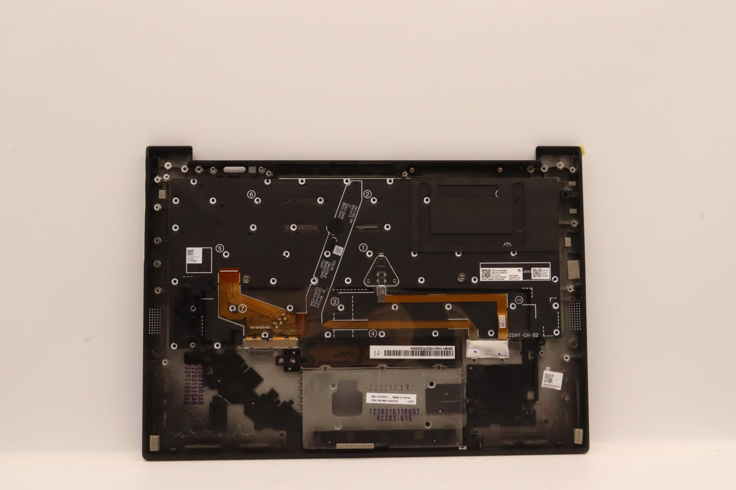 Lenovo Mechasm Grp Kbd Bzl,Swefin,Wl, - 5M11H44175