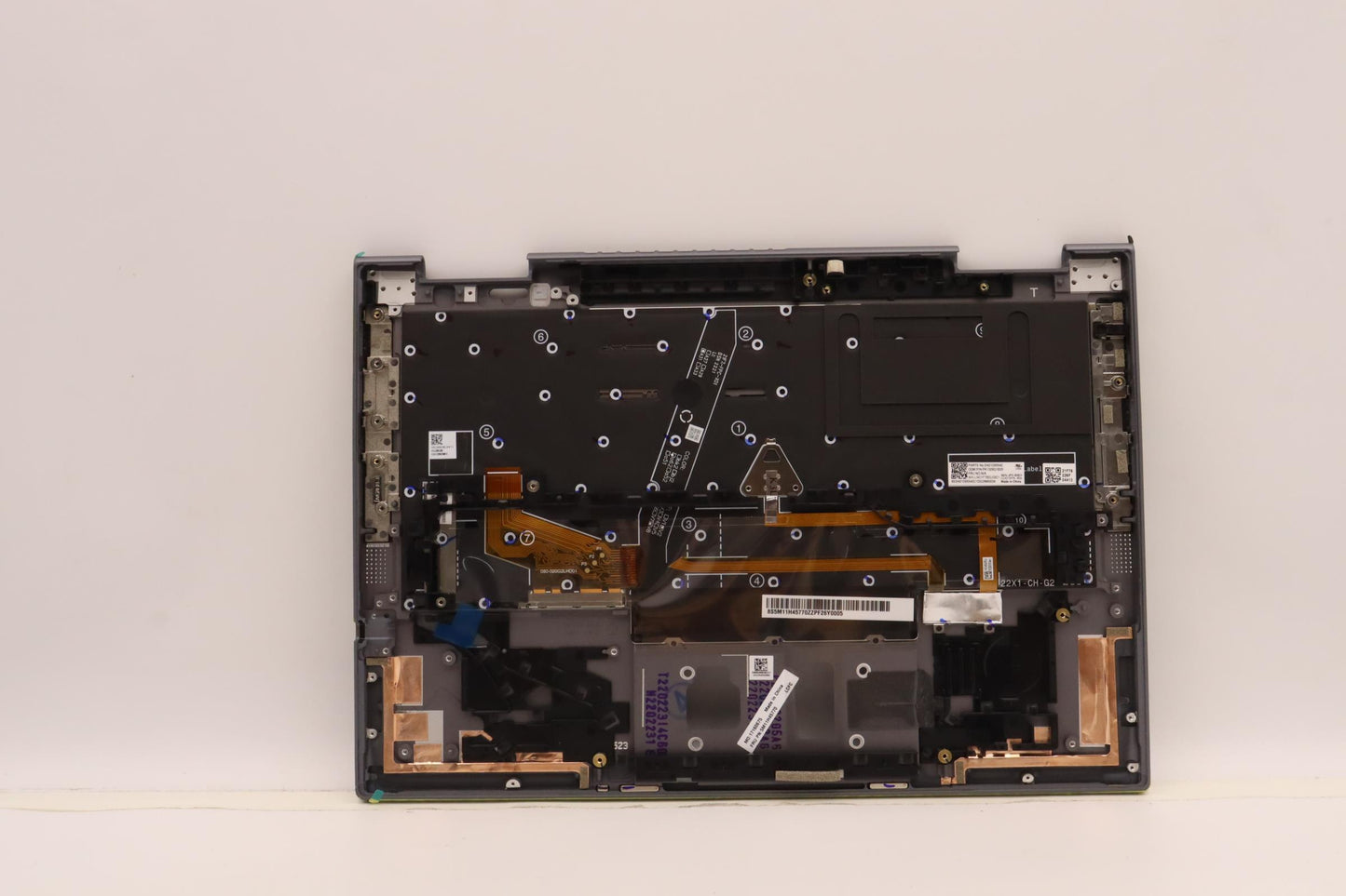 Lenovo Mechasm Kbd Bzl,Ww,Gy,Chy,Spa - 5M11H45770