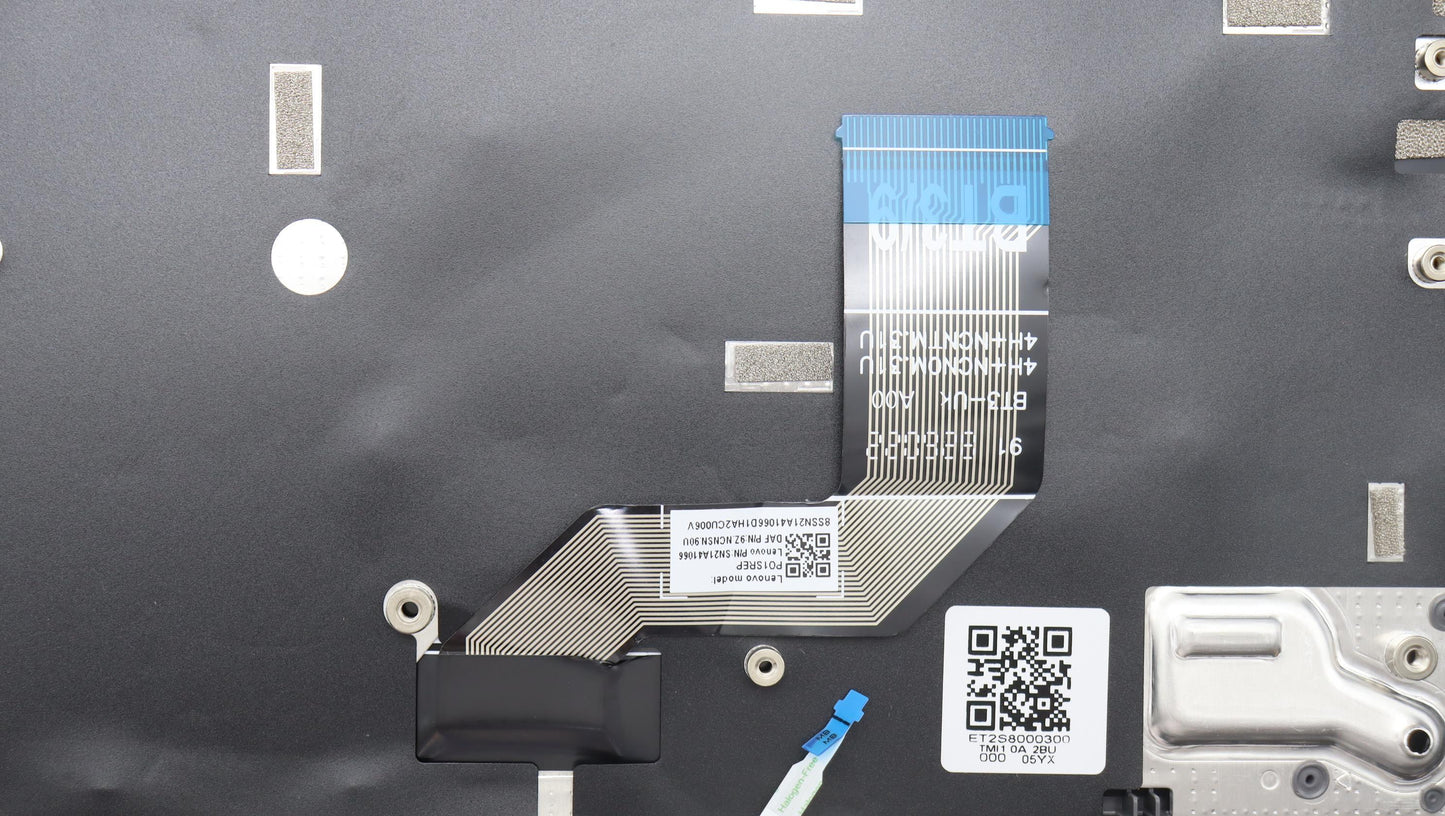 Lenovo Mech_Asm Kbd W/C-Cov Uke Darfo - 5M11H52874