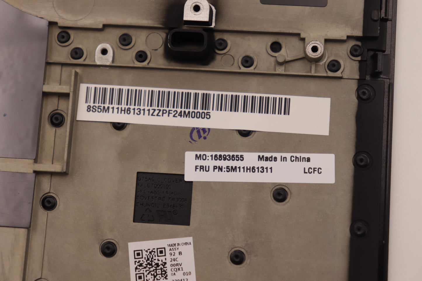 Lenovo Mechanical Assembly, C Cover with Touchpad and Mylar - 5M11H61311