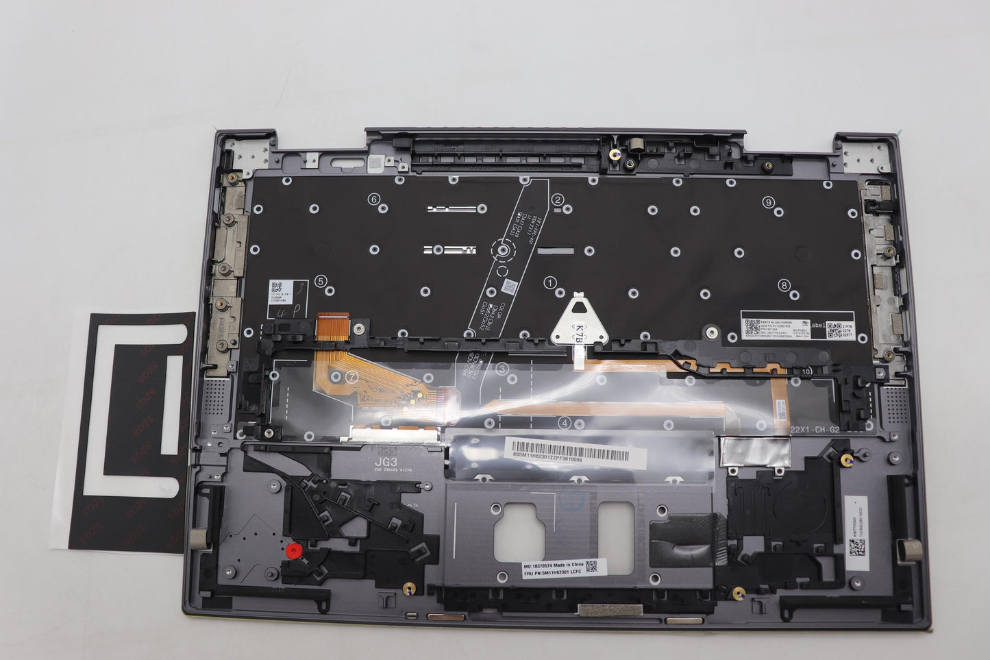 Lenovo Mech_Asm Bl Kb Gy Fpr La Spa C - 5M11H62301